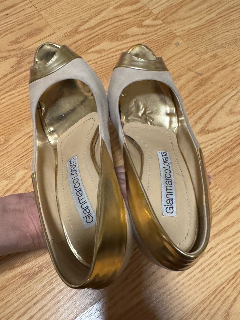 Gianmarco Lorenzi Beige and Gold Peep-Toe Pumps EU 38.5 / US 8 - Picture 6 of 16